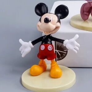 🌟Pick Any 2/$14 Sale Mickey Figurine